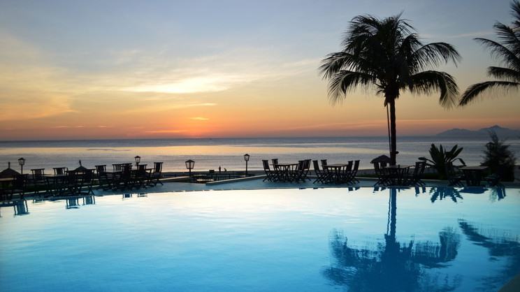 Sandy Beach Non Nuoc Resort